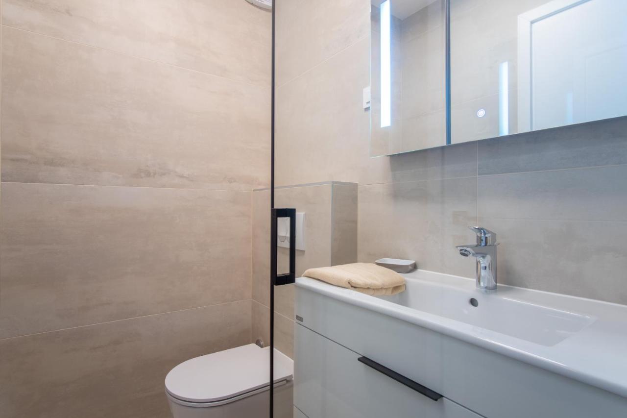Apartment I *